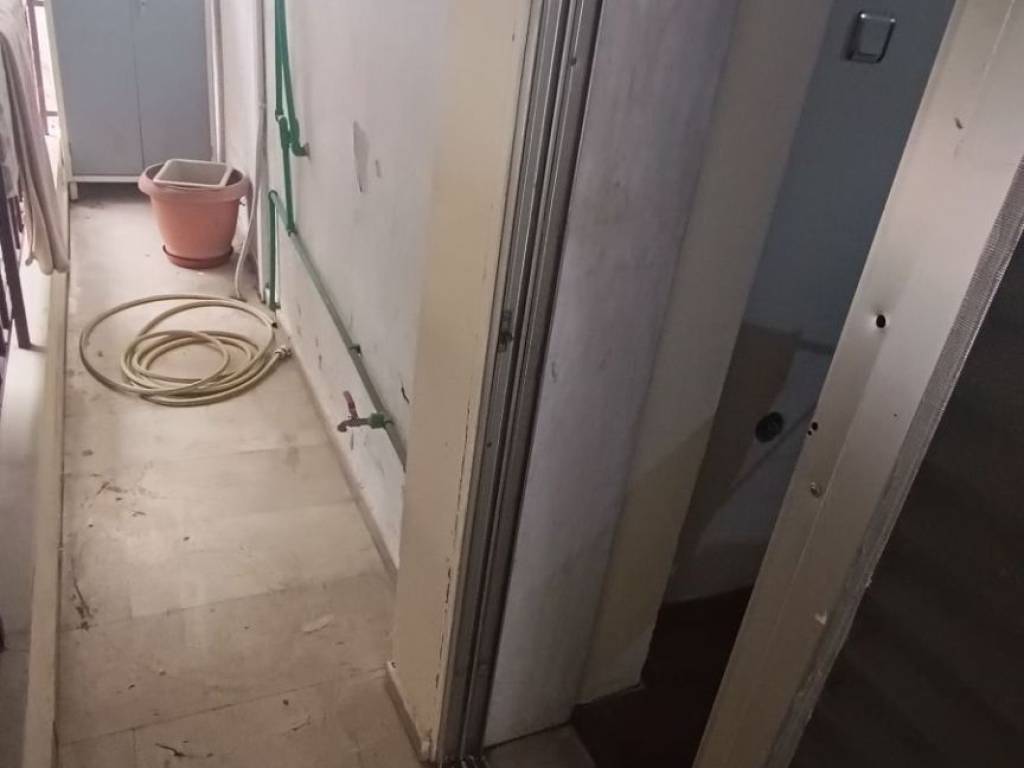 ΜΠΑΛΚΟΝΙ ΠΙΣΩ