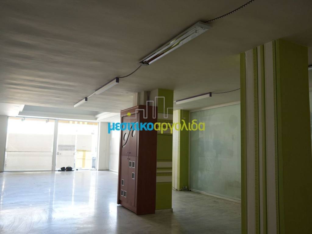 Εσωτερικοι χώροι