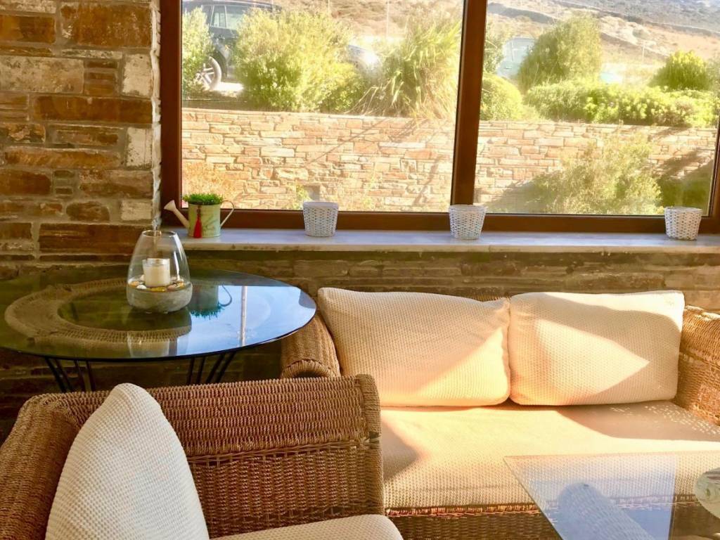 gavrio_residential_villa_for_sale