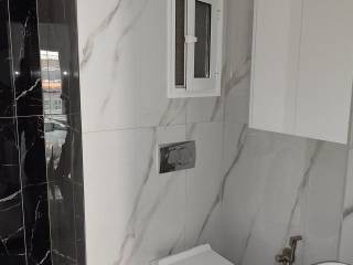 Forumland Real Estate, Μπάνιο