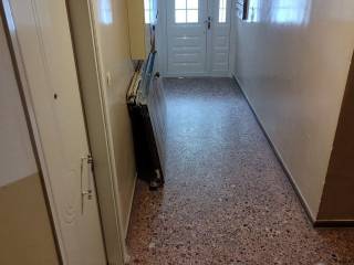 Forumland Real Estate, Είσοδος Πολυκατοικίας