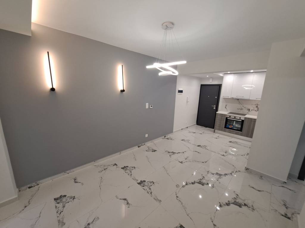 Σαλοκουζίνα