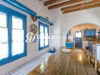 Villa with large plot for sale in Evia