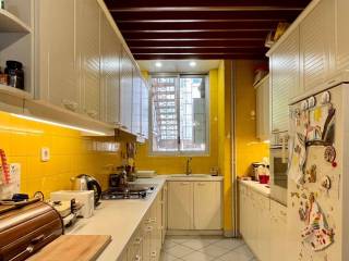exarcheia_residential_apartment_for_sale