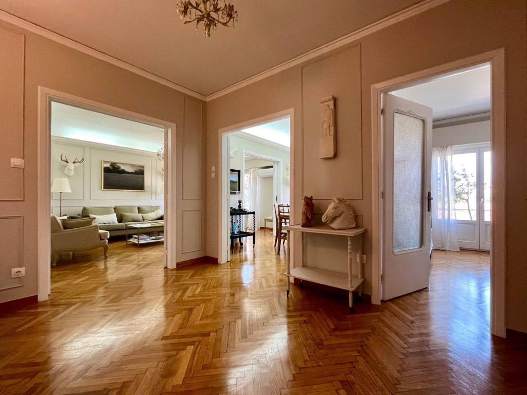 exarcheia_residential_apartment_for_rent