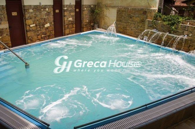 Beachfront Hotel for sale with 33 rooms in Evia