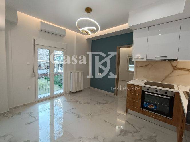 Σαλοκουζίνα