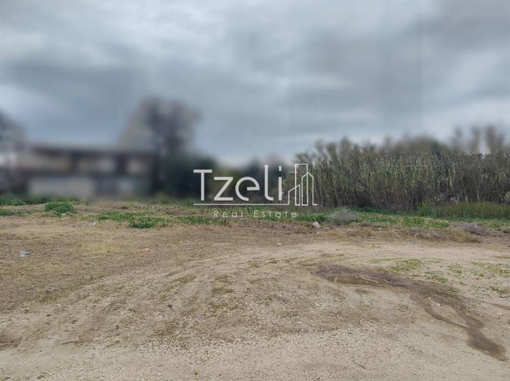 Άποψη οικοπέδου