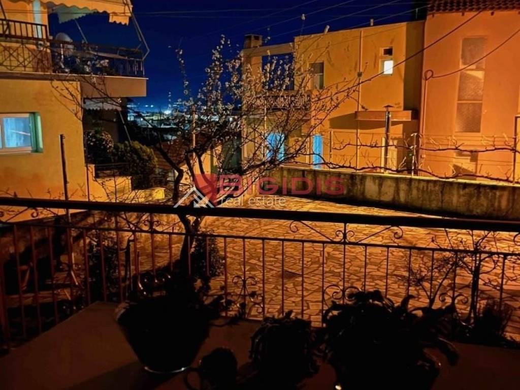 Θέα από μπαλκόνι