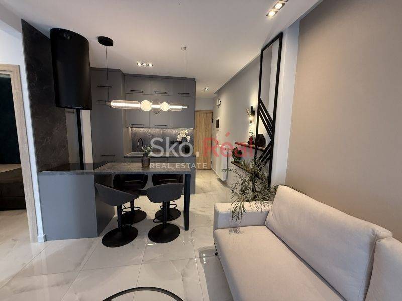 Σαλοκουζίνα