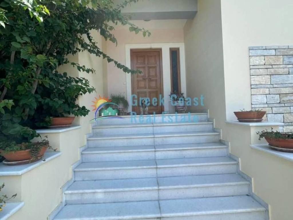 Είσοδος οικοδομής