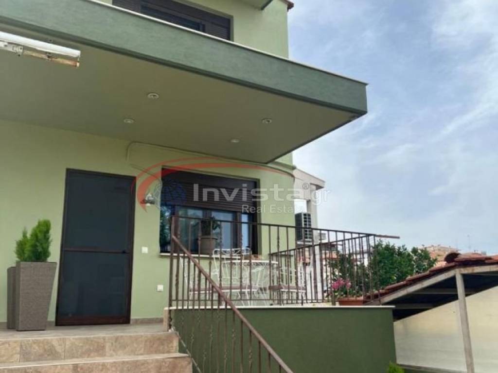 Θέα από μπαλκόνι