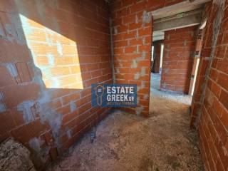 ★ ΥΠΟΚΑΤΑΣΚΕΥΗ ★ 2 υπνοδωμάτια ★ Πάρκινγκ σκεπαστό ★ Αντλία θερμότητας