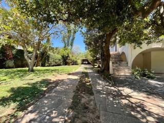 lagonisi_residential_villa_for_sale