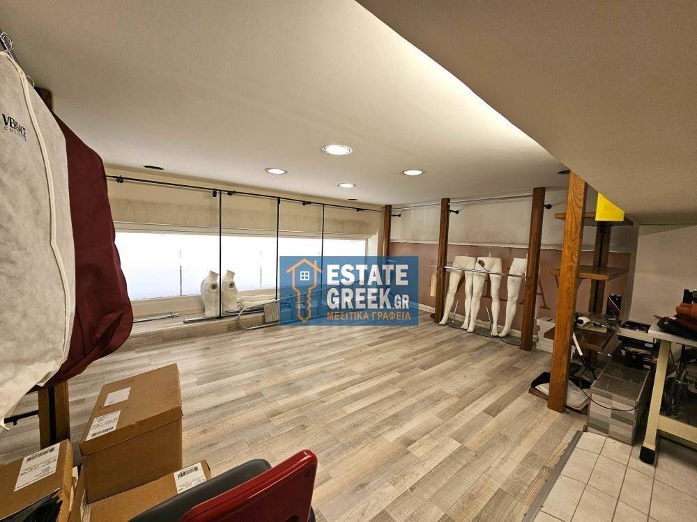 ★ Σε κεντρικό δρόμο ★ Ανακαινισμένο ★ Επιπλωμένο ★ Με μεγάλη κίνηση