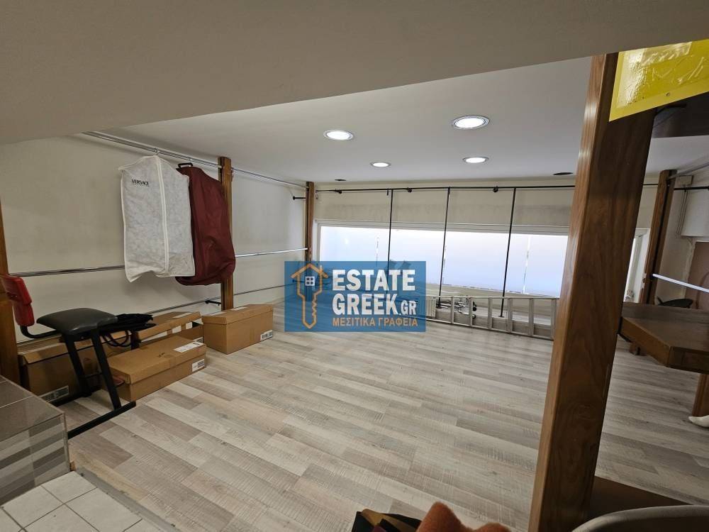 ★ Σε κεντρικό δρόμο ★ Ανακαινισμένο ★ Επιπλωμένο ★ Με μεγάλη κίνηση