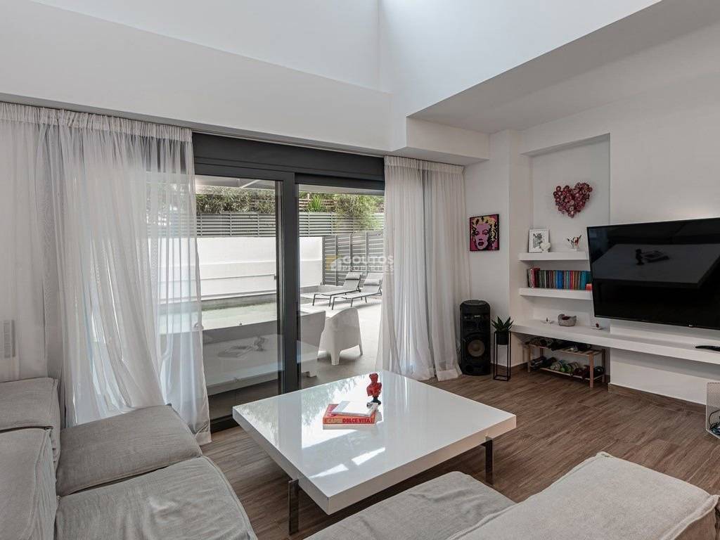 Εσωτερικοι χώροι