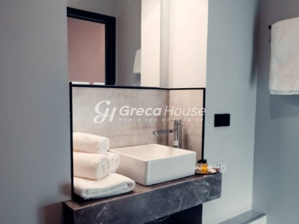 Προς Πώληση Ξενοδοχείο στην Αθηνα Εξάρχεια