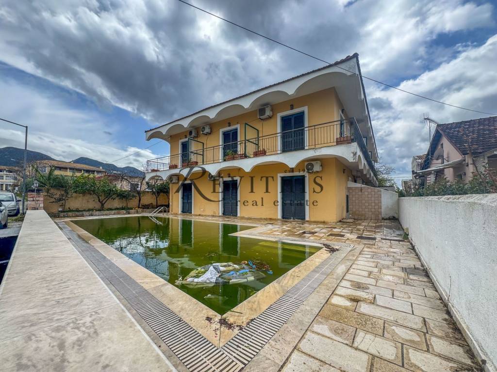 Εσωτερικοι χώροι