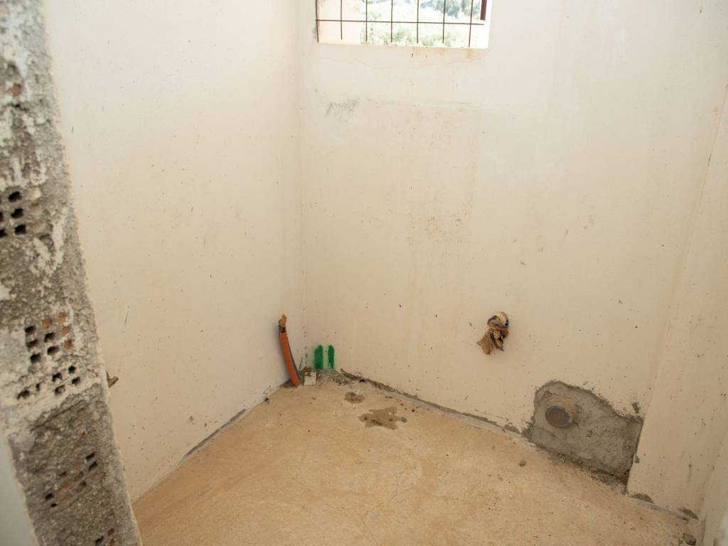 for sale a villa in an early stage of construction