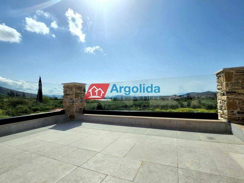 Θέα από μπαλκόνι