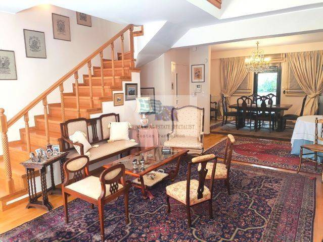 LIVING - DINING ROOM