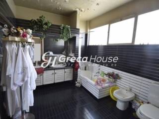 Πωλείται Μεζονέτα με Ποσοστό Οικοπέδου – Κηφισιά