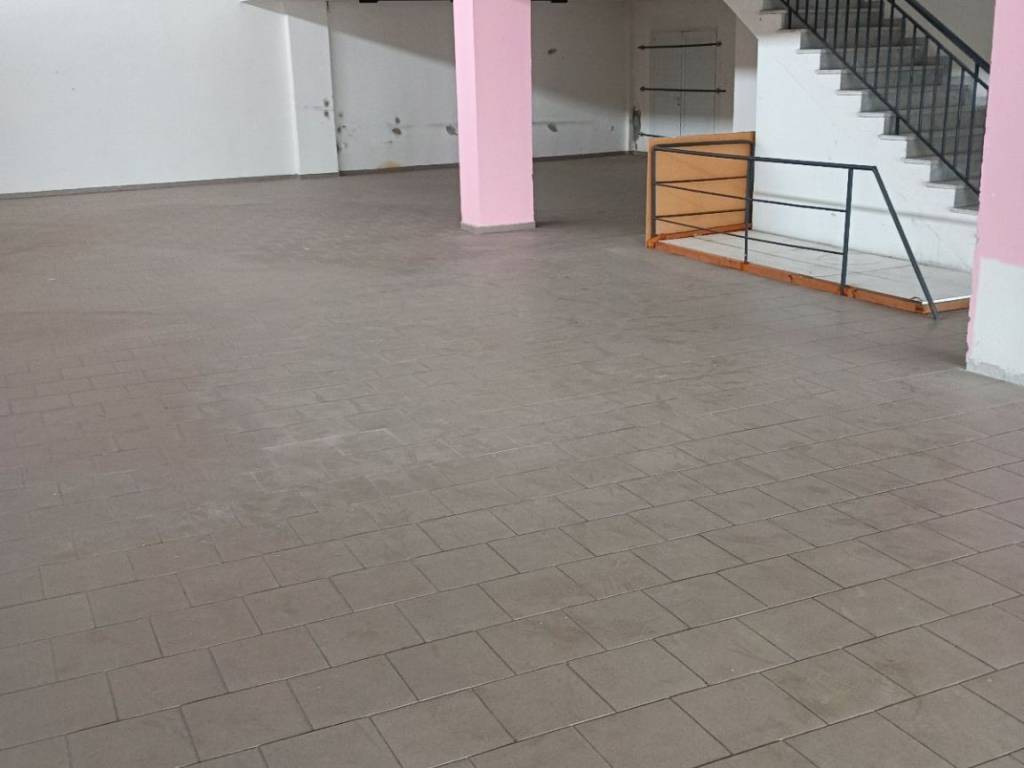 ΚΑΤΑΣΤΗΜΑ ΕΣΩΤΕΡΙΚΑ.