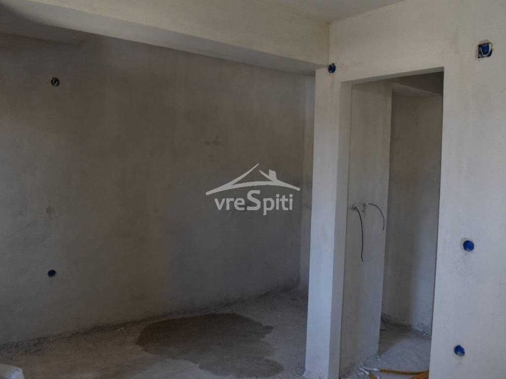 ΧΩΛ ΕΙΣΟΔΟΥ -ΕΠΑΝΩ ΟΡΟΦΟΥ