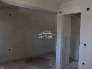 ΧΩΛ ΕΙΣΟΔΟΥ -ΕΠΑΝΩ ΟΡΟΦΟΥ