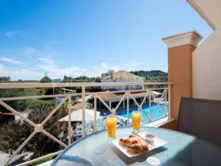 Θέα από μπαλκόνι