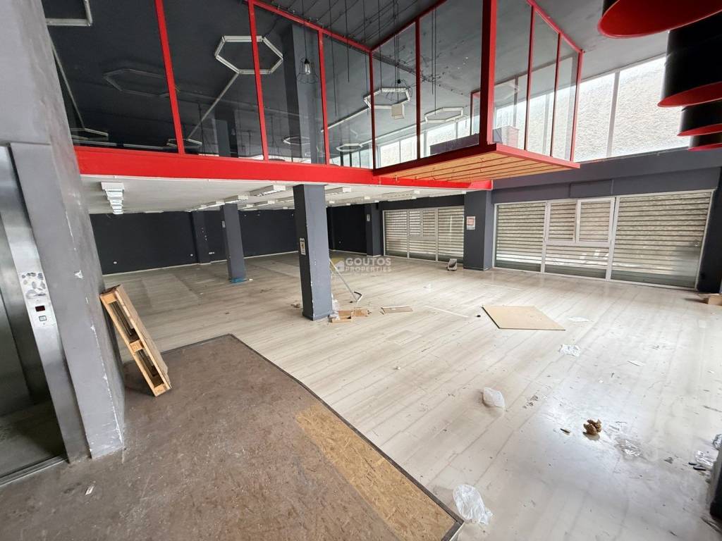 Εσωτερικοι χώροι