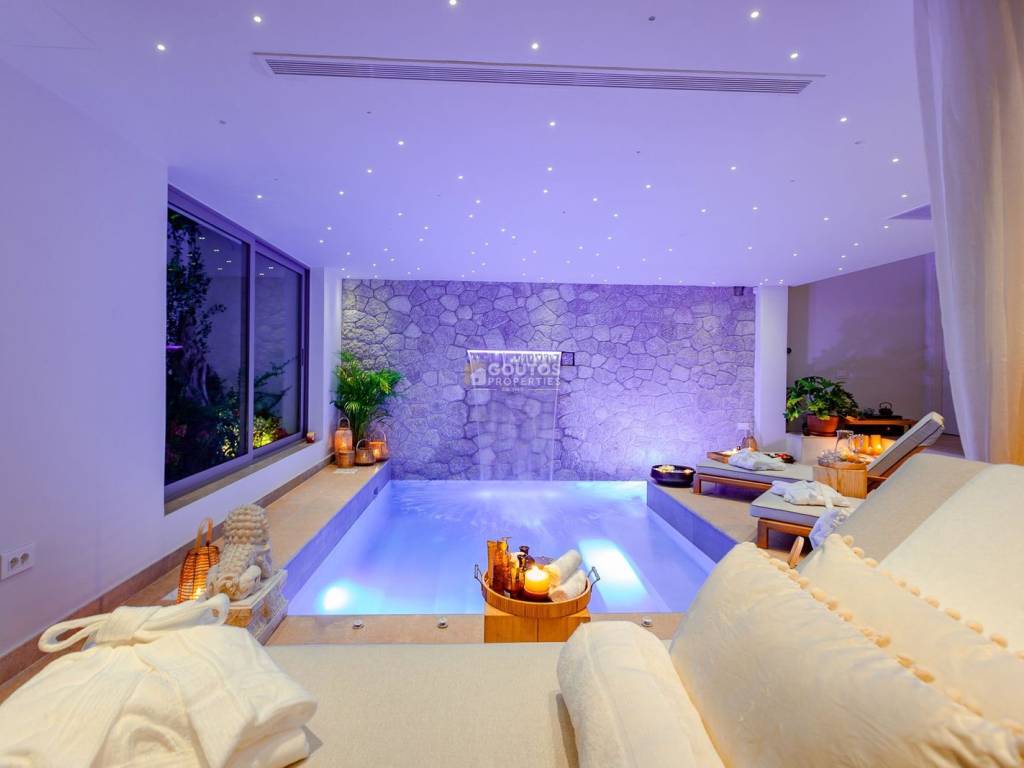 Εσωτερικοι χώροι