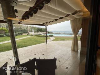 Forumland Real Estate, Κήπος