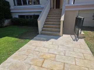 maisonette 310 sq.m.