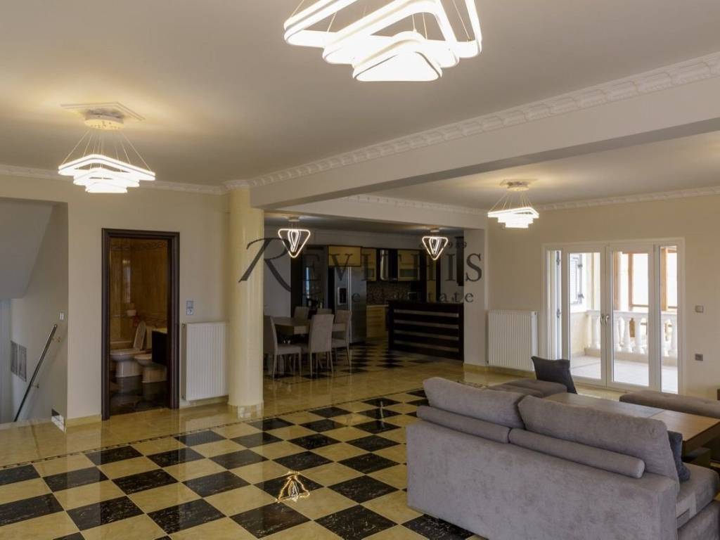 Εσωτερικοι χώροι