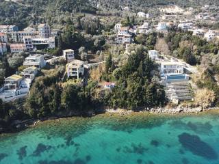 Το παραθαλάσσιο οικόπεδο