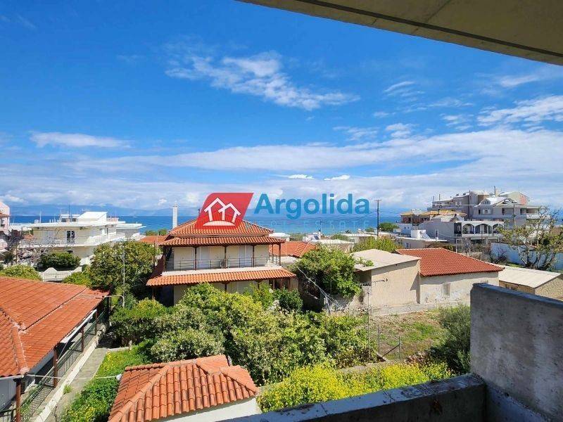 Θέα από μπαλκόνι