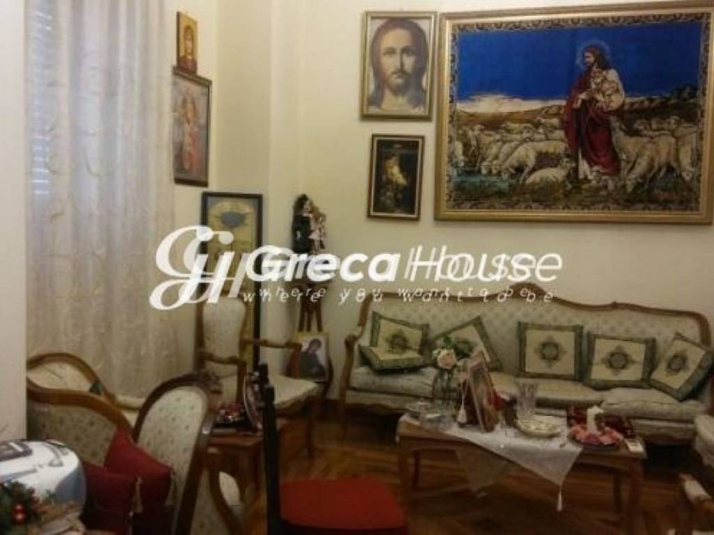 . Πώληση Οικιστικού Κτιρίου – Πλατεία Αμερικής, Αθήνα