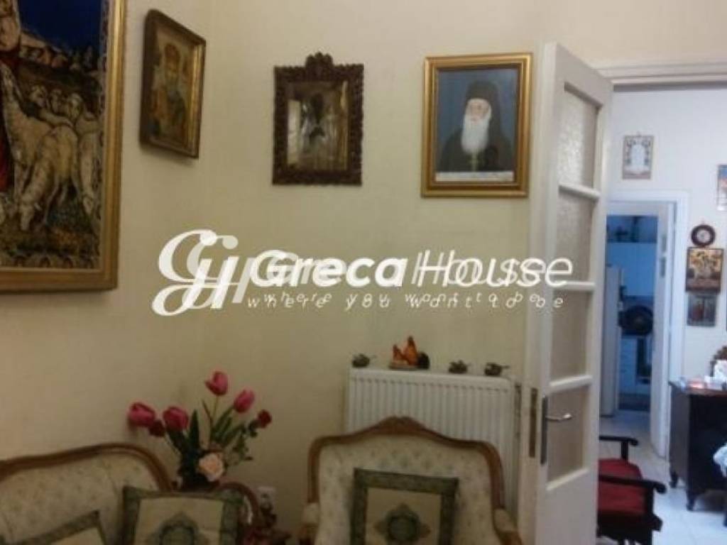 . Πώληση Οικιστικού Κτιρίου – Πλατεία Αμερικής, Αθήνα