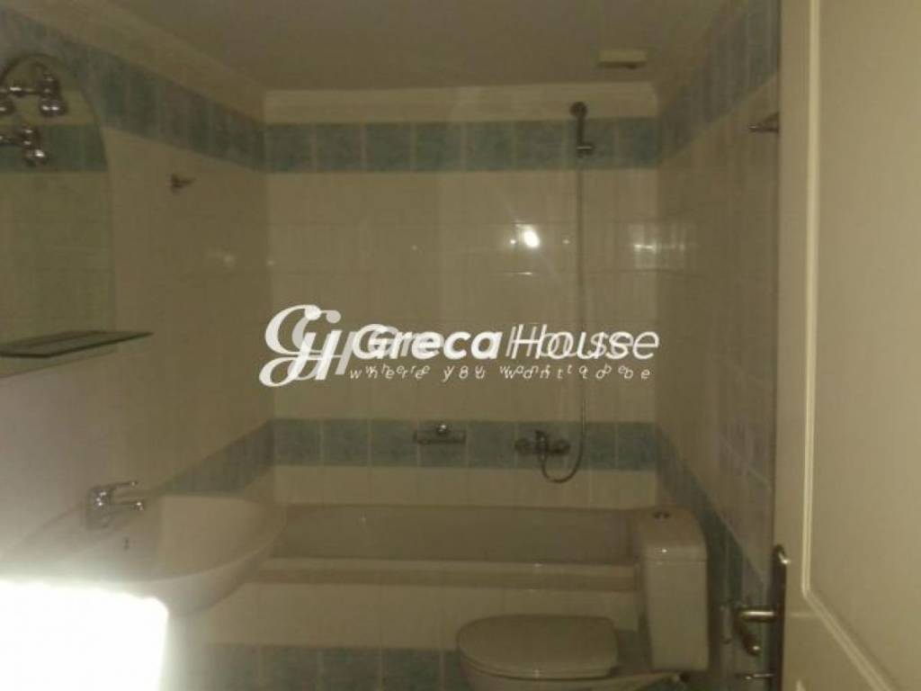 . Πώληση Οικιστικού Κτιρίου – Πλατεία Αμερικής, Αθήνα