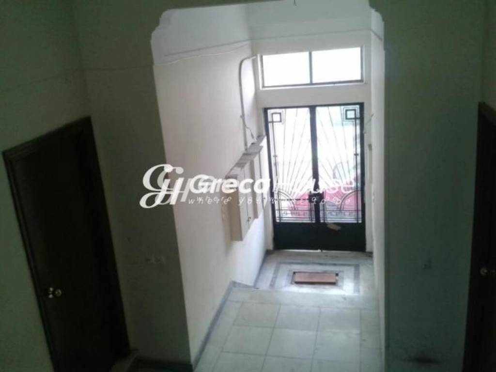 . Πώληση Οικιστικού Κτιρίου – Πλατεία Αμερικής, Αθήνα