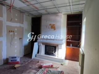 Ημιτελές Οικιστικό κτίριο προς πώληση στην Αθήνα Κυψέλη