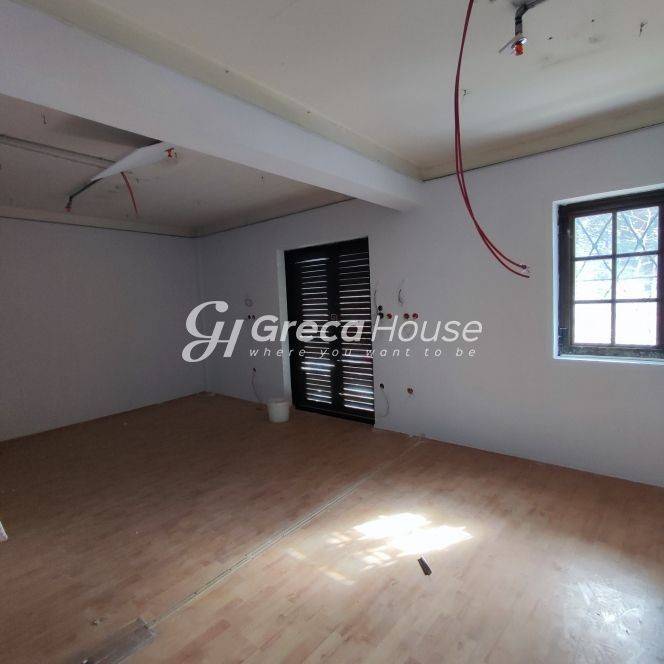 Ημιτελές Οικιστικό κτίριο προς πώληση στην Αθήνα Κυψέλη