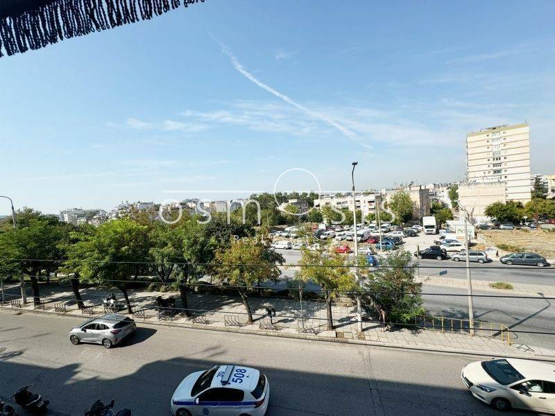 Θέα από μπαλκόνι