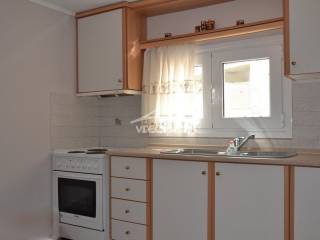 ΑΠΟΨΗ ΚΟΥΖΙΝΑΣ ΗΜΙ-ΥΠΟΓΕΙΟΥ