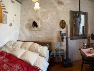 Guest bedsit main room overlooks inner courtyard