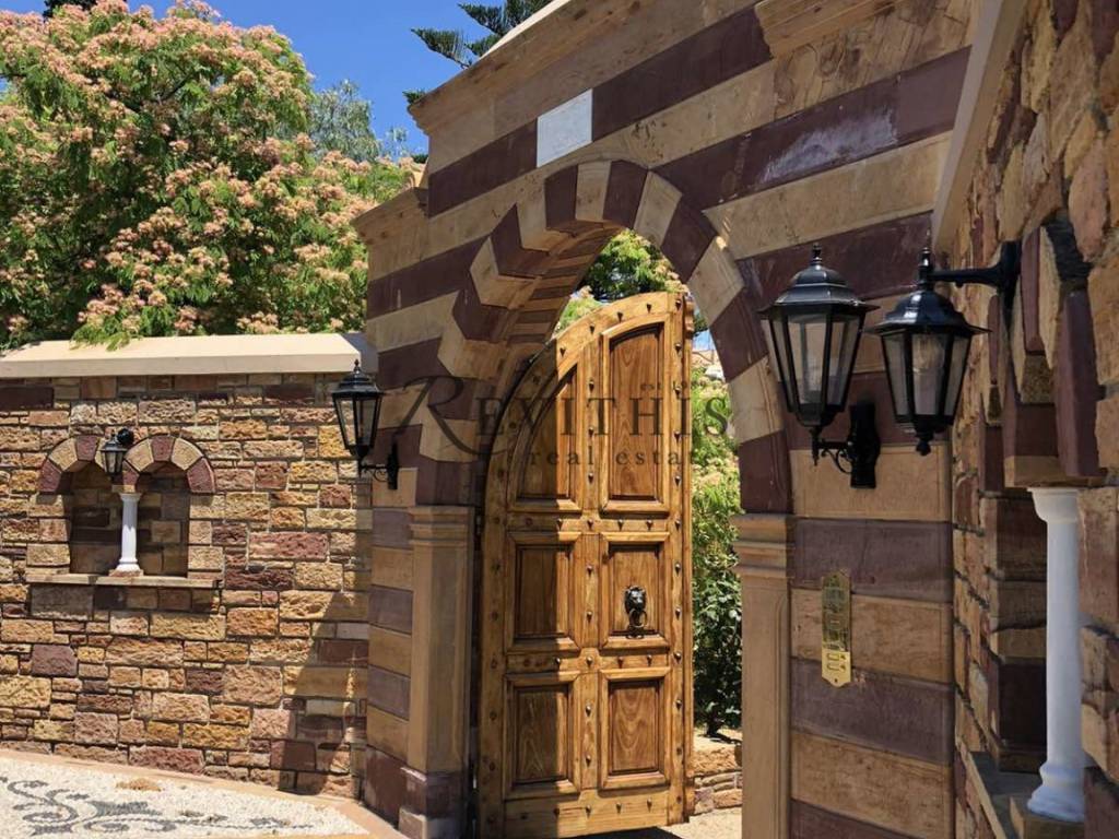 Εσωτερικοι χώροι