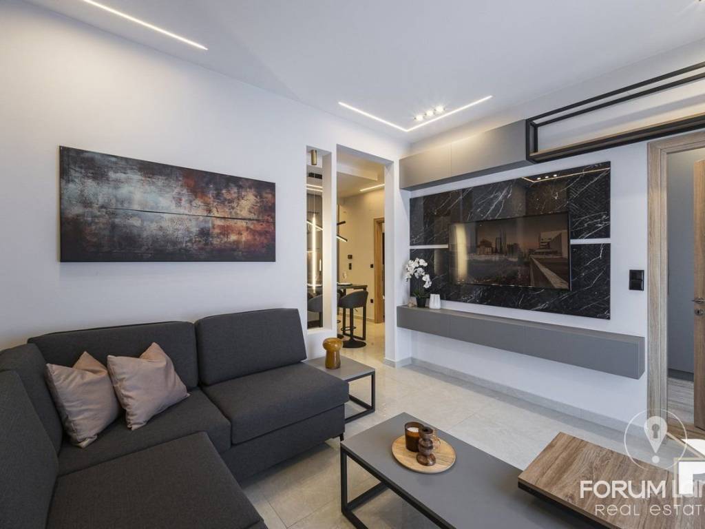 Forumland Real Estate, Καθιστικό