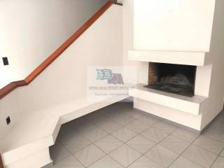 LIVING ROOM - TO THE 1st FLOOR